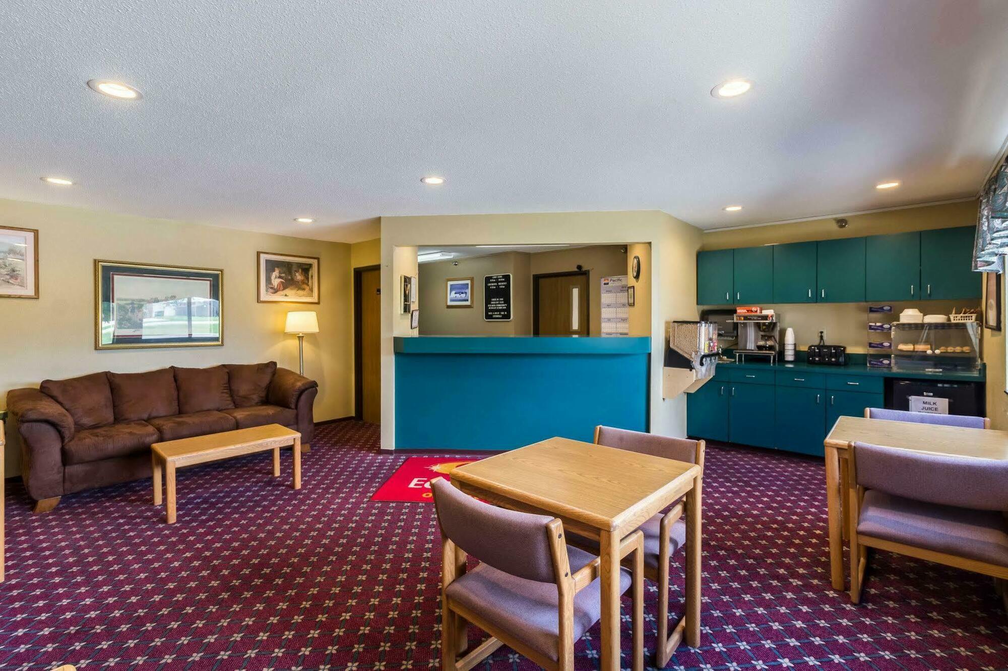Econo Lodge Ortonville Kültér fotó